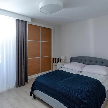 アパート Klifowa 86 *