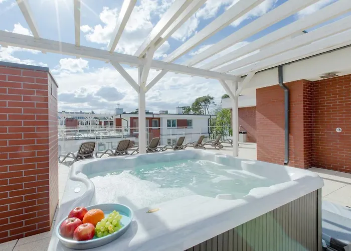 Klifowa 86 レバル